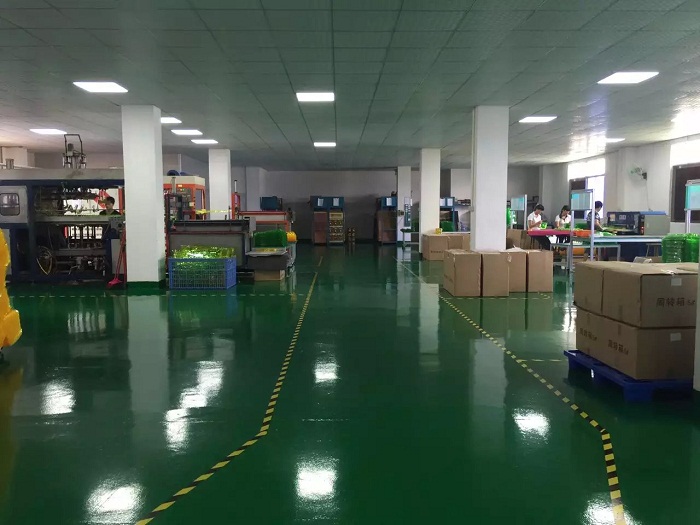 店家高价卖蟹拔腿已遭重罚，佰富彩厂用良心讲话